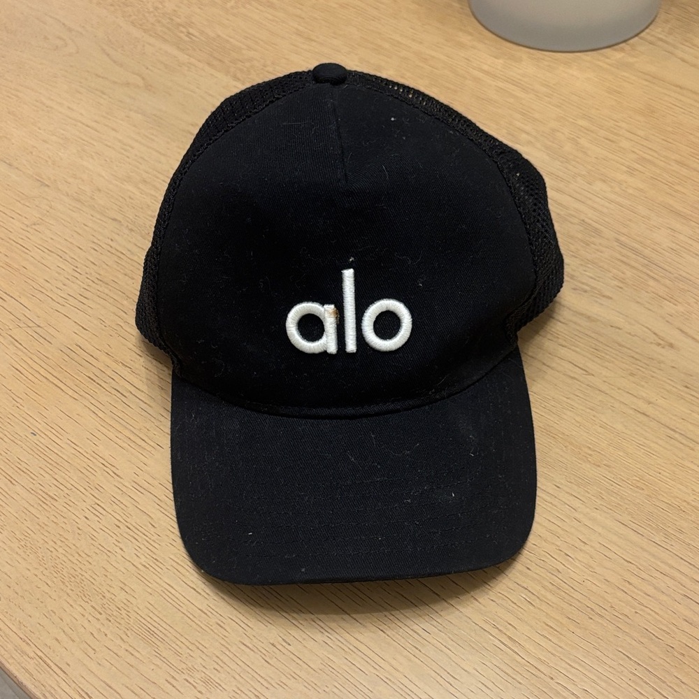 ALO Yoga Black Cap